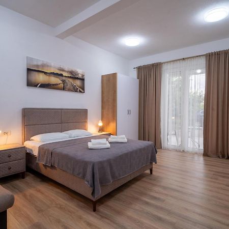 Dane Apartment Airport Podgorica Mitrovici  Luaran gambar