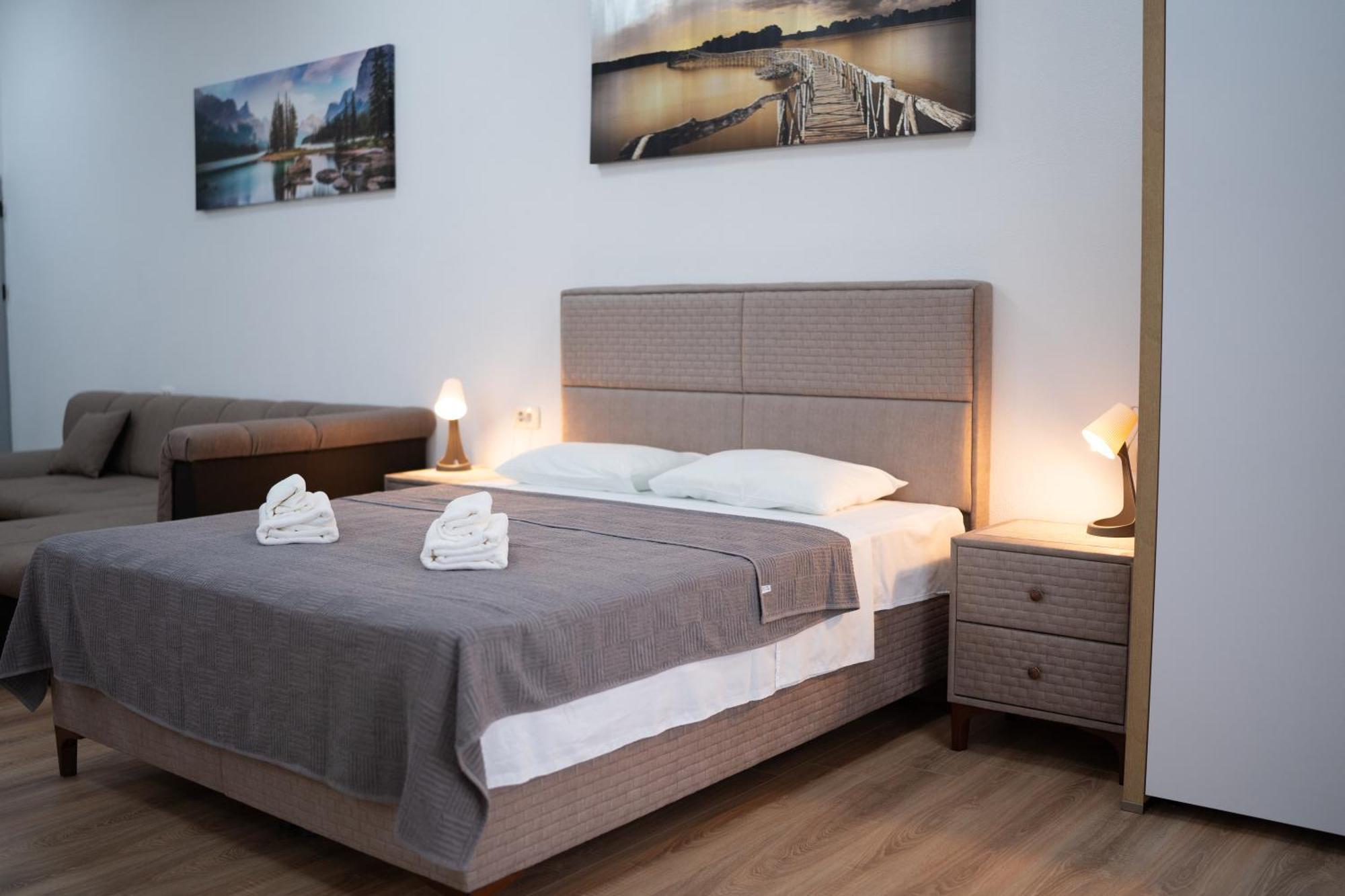Dane Apartment Airport Podgorica Mitrovici  Luaran gambar