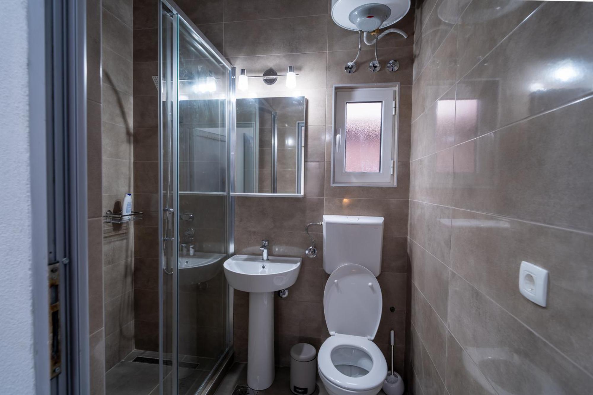 Dane Apartment Airport Podgorica Mitrovici  Luaran gambar